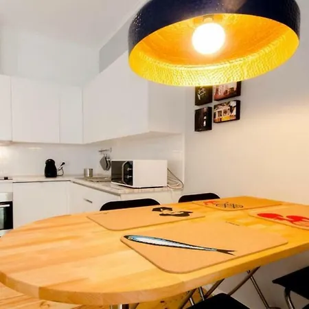 Alfama Charm Appartamento *