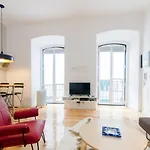 Alfama Charm Apartment *